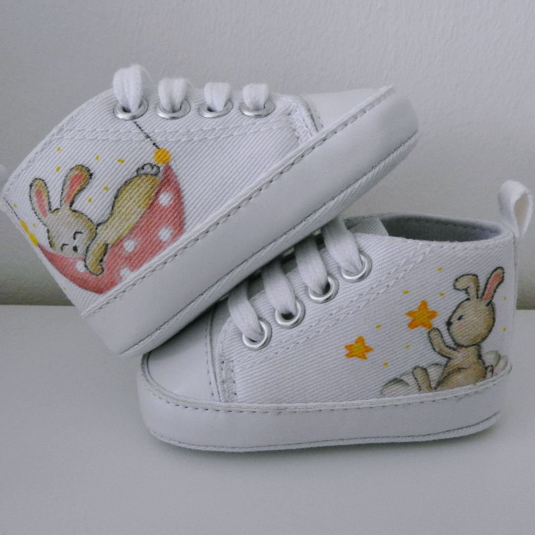 Scarpine da culla dipinte a mano- fantasia dolci sogni