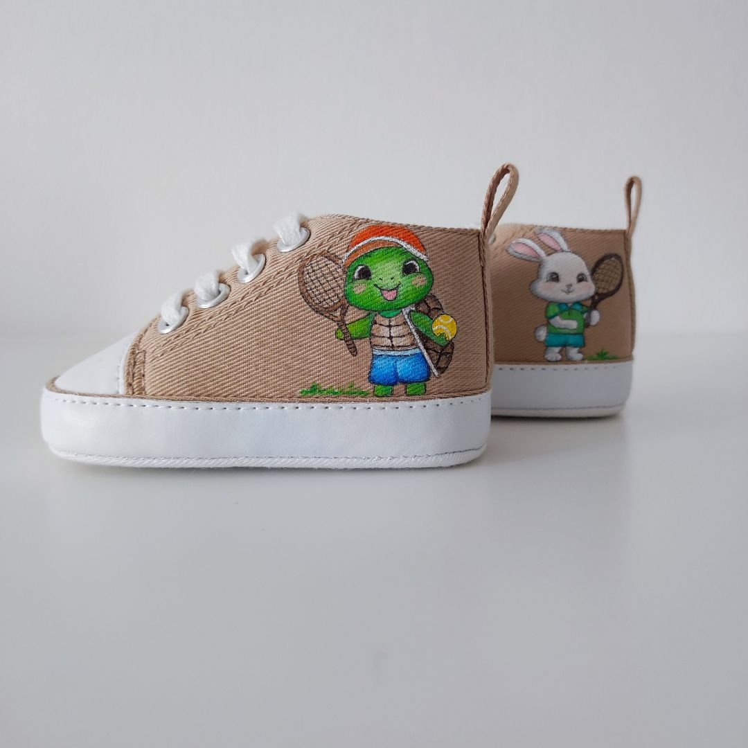 Scarpine da culla dipinte a mano- il mio primo sport